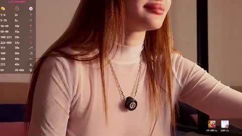 Hey there Im Anna 21 years old online show from August 14, 8:34 pm