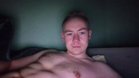 candy_boy_xoxo online show from March 15, 12:26 am