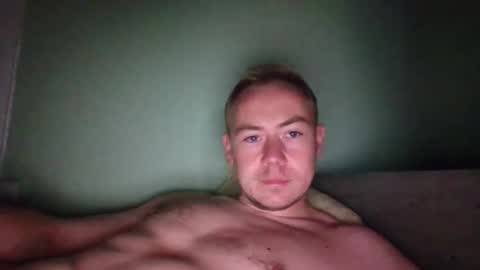 candy_boy_xoxo online show from May 25, 8:38 am