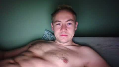 candy_boy_xoxo online show from June 14, 4:53 am