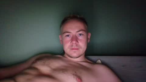 candy_boy_xoxo online show from June 29, 10:00 pm