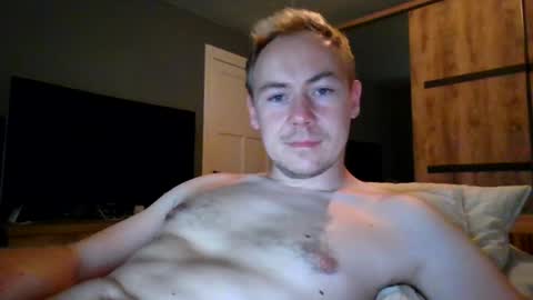 candy_boy_xoxo online show from August 11, 3:14 pm