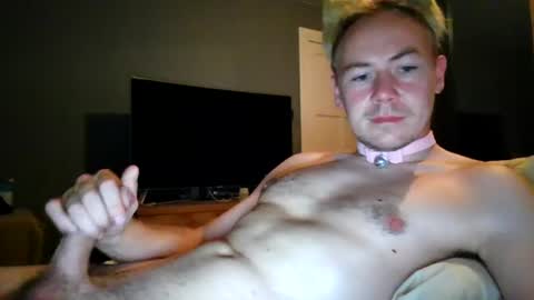 candy_boy_xoxo online show from August 11, 4:20 pm