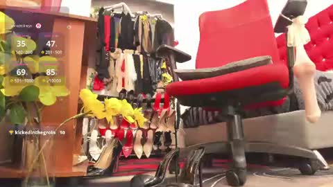 Candy FOLLOW ME online show from July 31, 4:56 pm