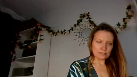 candy_cougar82 online show from July 5, 8:28 am