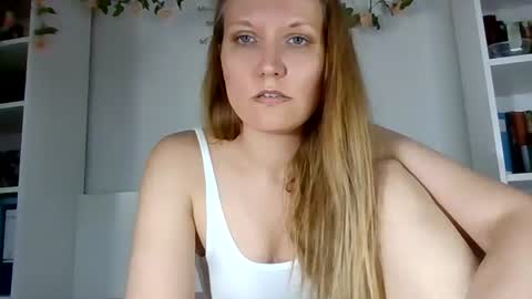 candy_cougar82 online show from July 10, 8:09 am