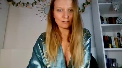 candy_cougar82 online show from July 12, 11:16 am
