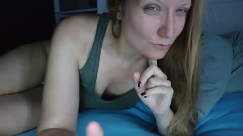 candy_cougar82 online show from August 15, 7:40 pm