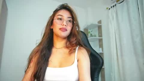 Nickol online show from July 10, 8:58 pm