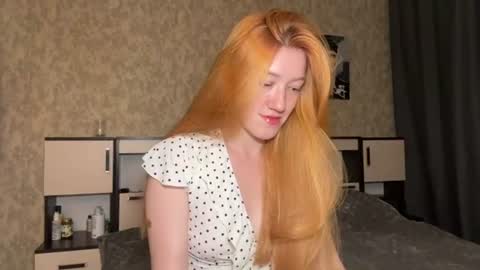 candy_lullaby online show from August 14, 1:37 pm