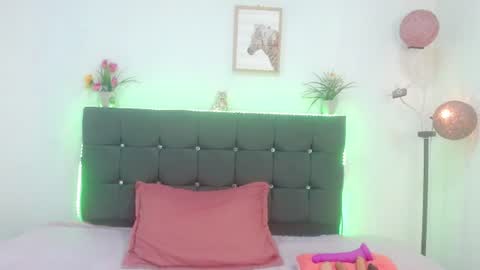 Candy online show from August 7, 6:41 pm