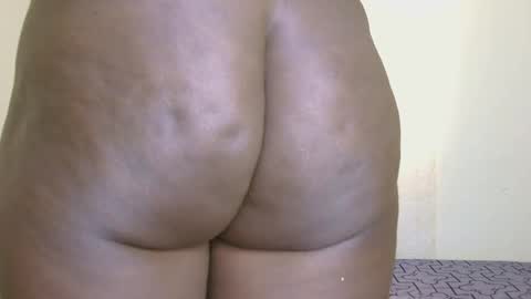 candy online show from May 19, 7:53 am
