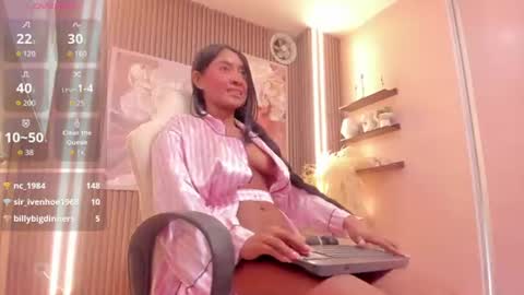 sofia  online show from August 11, 10:34 pm