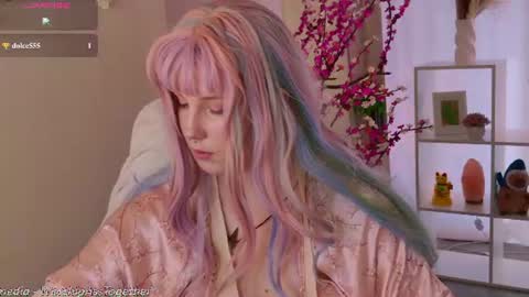 Mary online show from August 2, 7:37 am