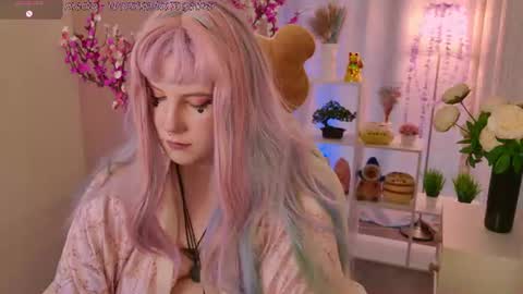 Mary online show from August 7, 2:22 am
