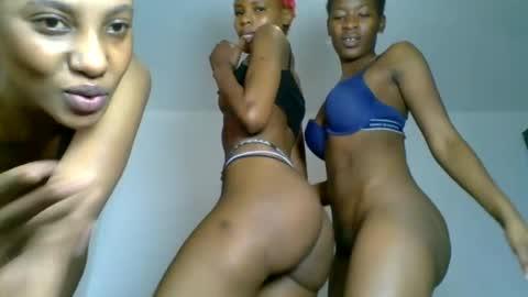 candyce7 online show from August 13, 11:41 pm