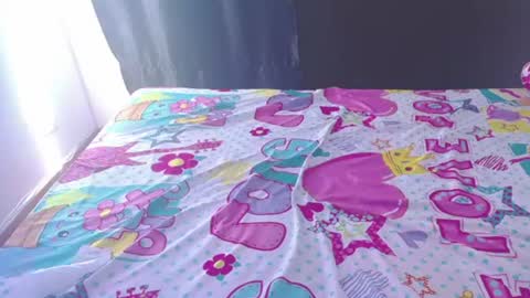 Candy online show from August 8, 6:41 pm