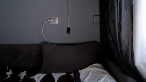 Laura online show from August 9, 1:56 pm