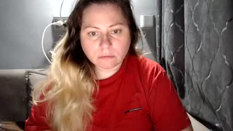 Laura online show from August 13, 11:41 pm