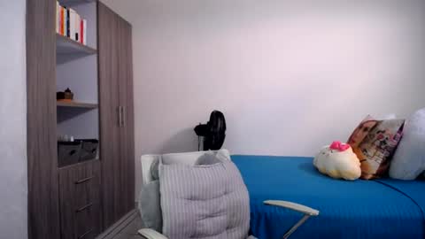 candydowson1 online show from July 29, 3:52 pm