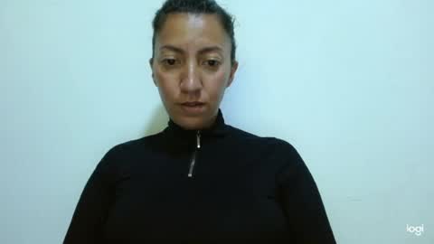 candymilfff online show from August 7, 9:26 pm