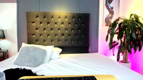 candyrose__ online show from August 7, 11:54 am