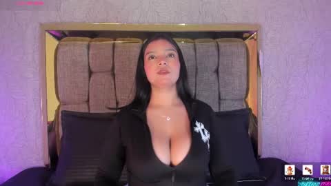 Candys Victoria online show from August 2, 5:14 am