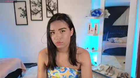 candyy_doll_ online show from August 4, 6:38 pm