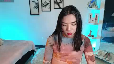 candyy_doll_ online show from August 5, 12:14 pm