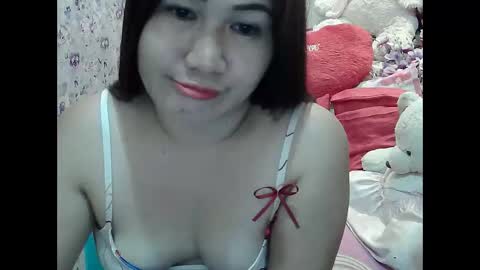 candyyonah03 online show from April 21, 6:08 am