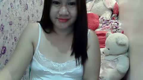candyyonah03 online show from April 21, 7:28 pm