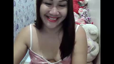 candyyonah03 online show from April 27, 2:41 am