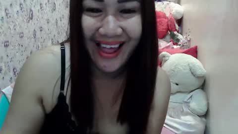 candyyonah03 online show from May 3, 8:58 pm