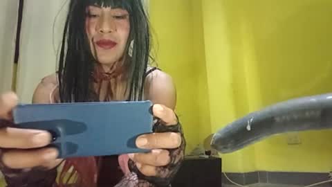 canela82 online show from July 24, 6:05 am
