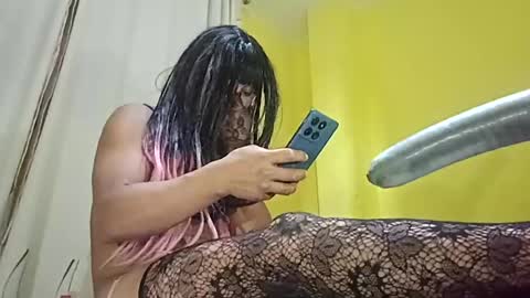canela82 online show from July 26, 6:29 am