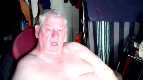canoelicker69 online show from July 15, 11:44 am
