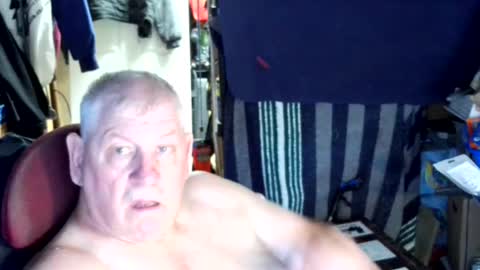 canoelicker69 online show from August 7, 7:03 pm