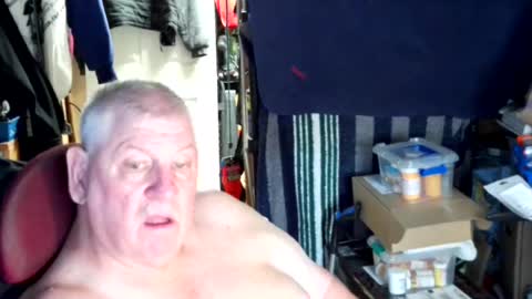 canoelicker69 online show from August 9, 7:15 pm