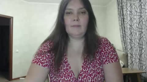 CoffeRose online show from March 4, 6:15 pm