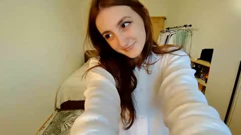 Sara online show from July 25, 3:38 pm