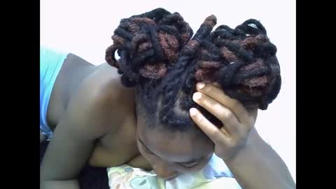 capril_sexy online show from May 22, 8:38 am