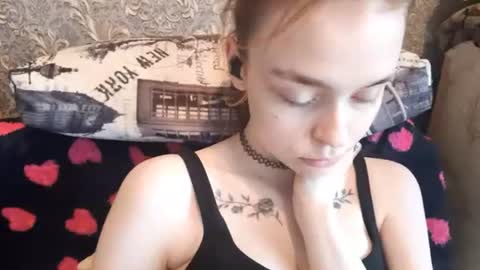 Sara online show from August 7, 2:50 pm