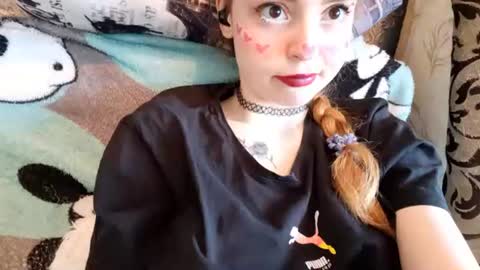 Sara online show from August 10, 1:23 pm