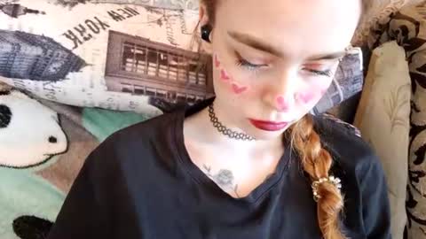 Sara online show from August 10, 2:29 pm