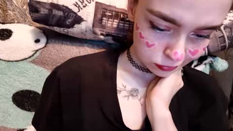 Sara online show from August 10, 4:41 pm