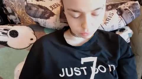 Sara online show from August 11, 1:13 pm