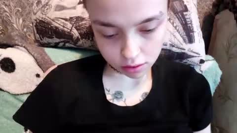 Sara online show from August 12, 3:25 pm
