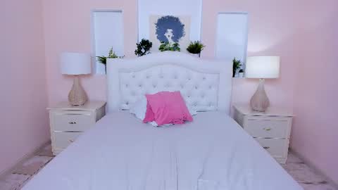   Cara  My schedule this week  Wed Thu Fri Sat 2300  0800 overnight online show from August 11, 2:46 am