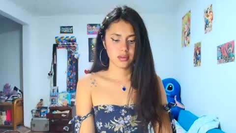      ing  online show from August 9, 5:19 am