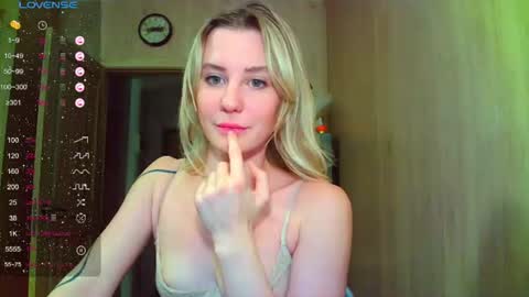 caramel online show from July 31, 8:03 pm